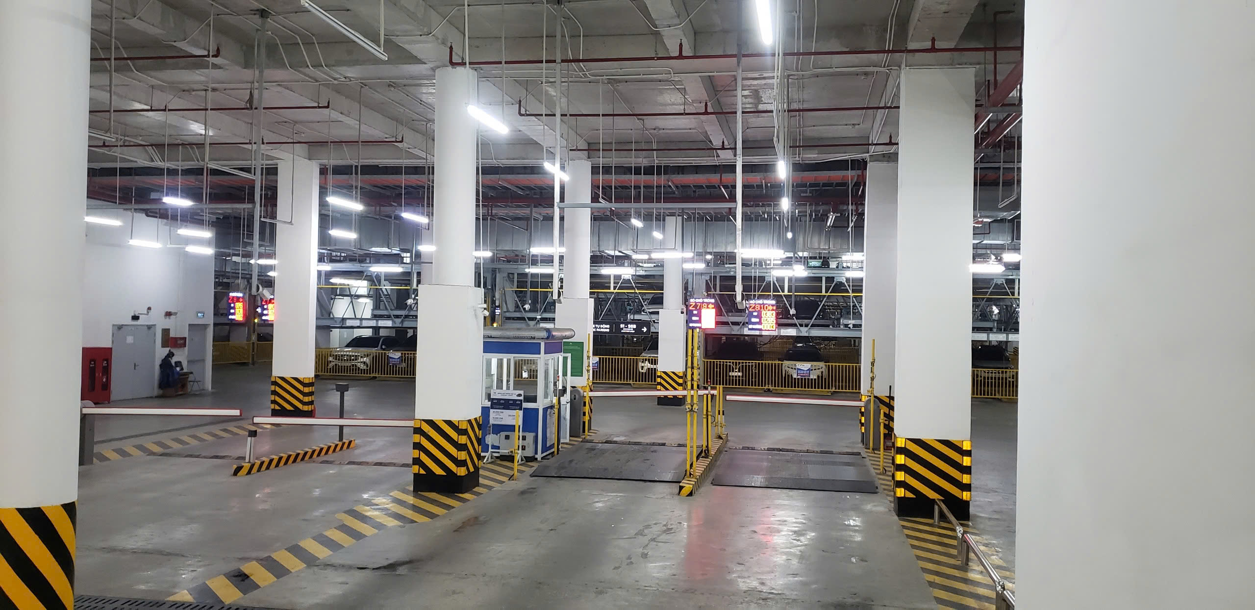 HỆ THỐNG ĐỖ XE XẾP HÌNH BÁN NỔI - Ảnh 1